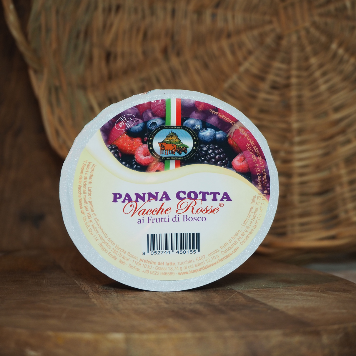 PANNA COTTA DELLE VACCHE ROSSE AI FRUTTI DI BOSCO