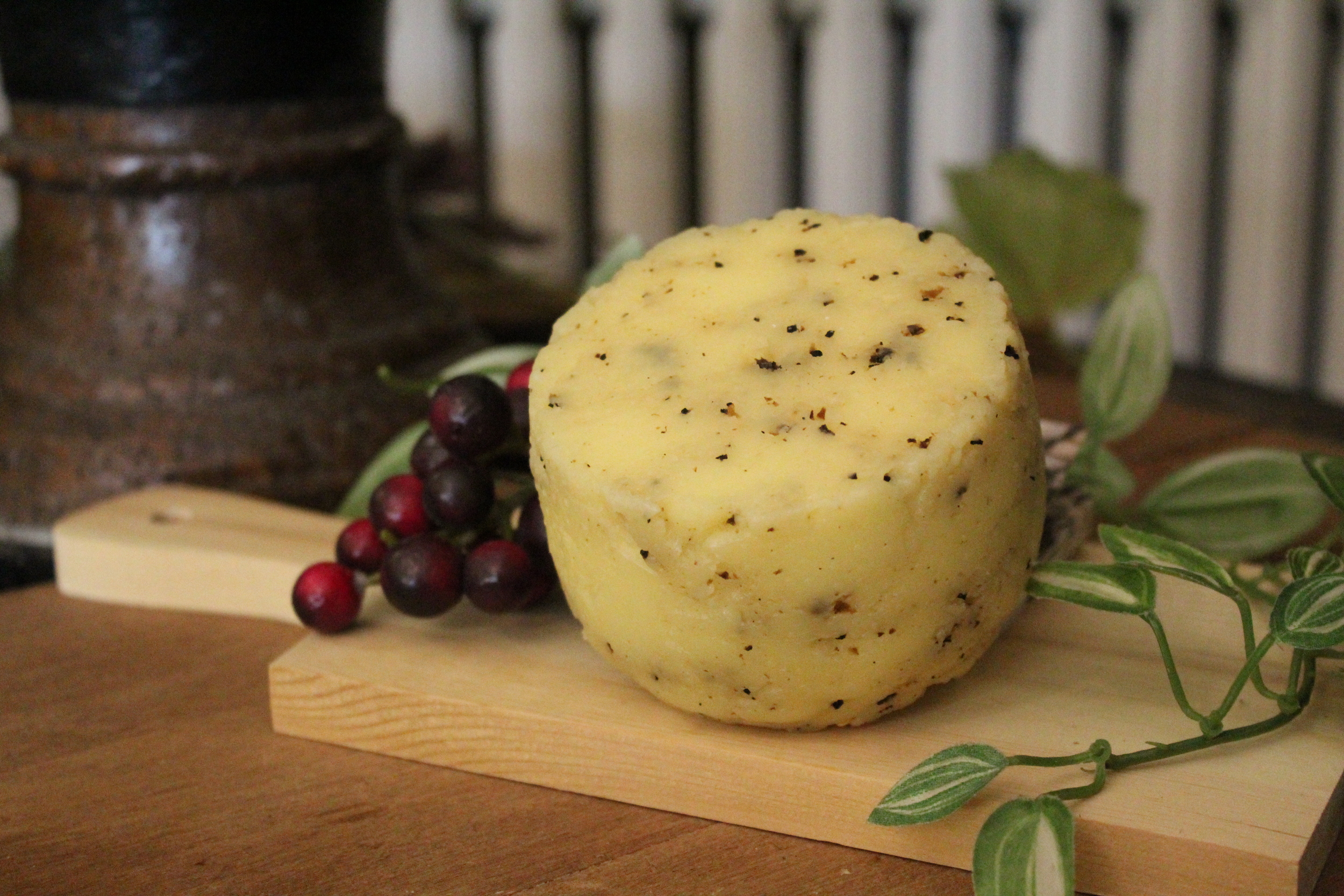 CACIOTTINA FRESCA DELLE VACCHE ROSSE AL TARTUFO